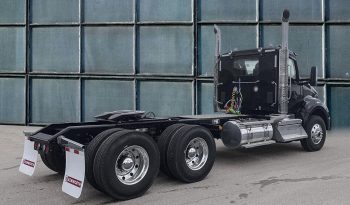 T880 Day Cab full