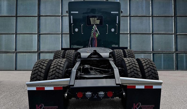 W900B 62″ MID ROOF full