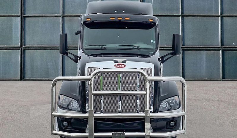 Peterbilt 579 full