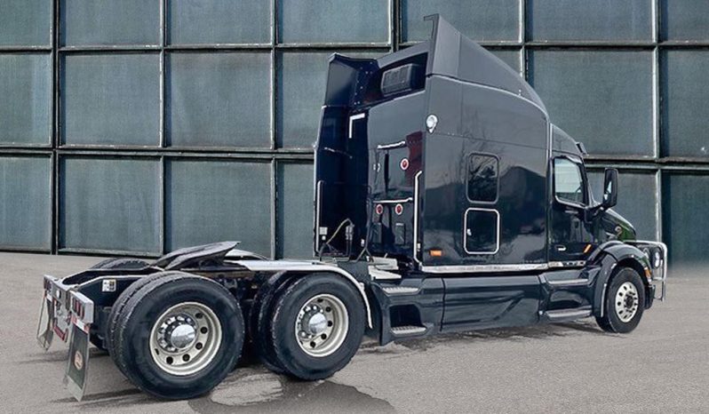 Peterbilt 579 full
