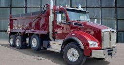 T880 Tri-Axle Cab & Chassis